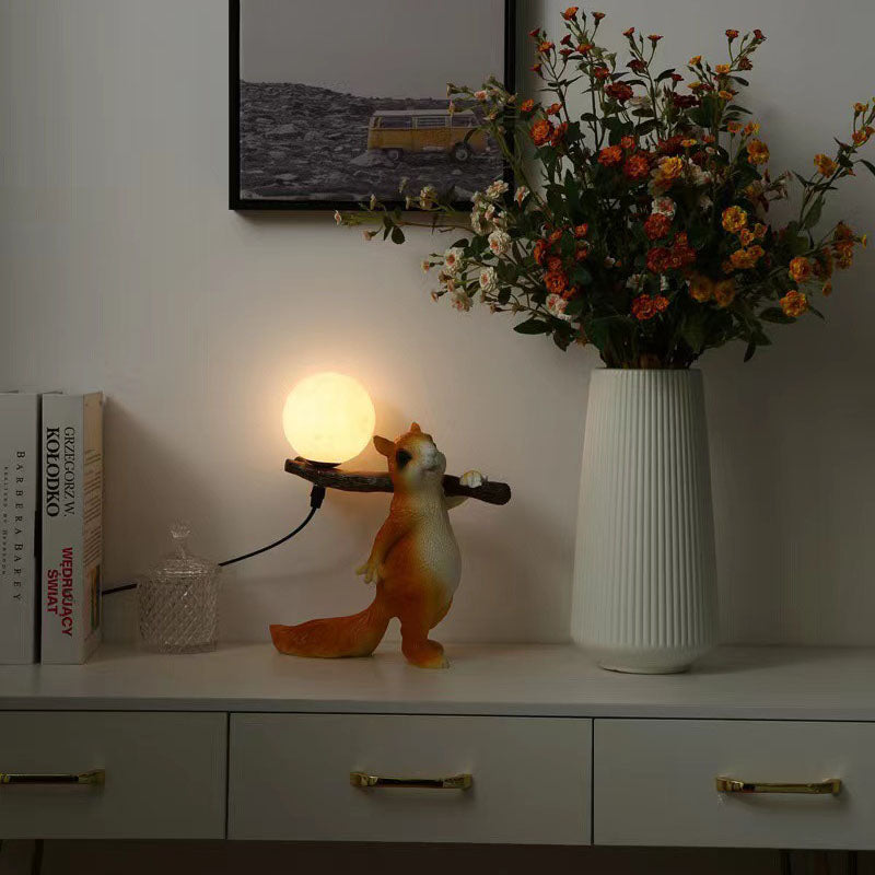 Contemporary Creative Squirrel Resin Glass Table Lamp For Bedroom