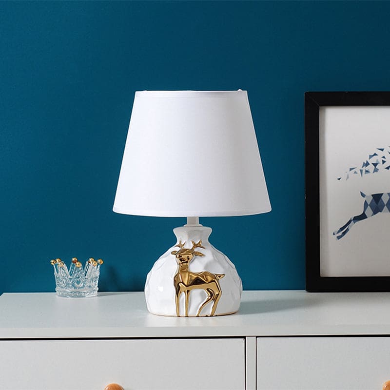 Elegant Table Lamp with Tapered Deer Vase Base