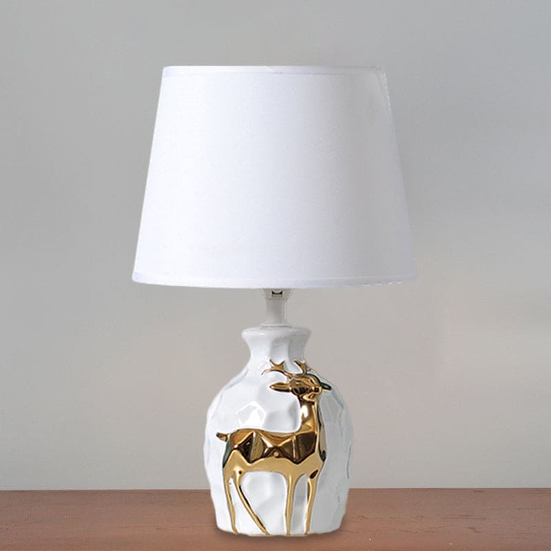 Elegant Table Lamp with Tapered Deer Vase Base