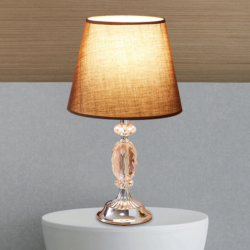 Modern Design Table Lamp with Tapered Shape and Facet-Cut Glass Blocks