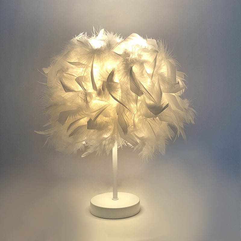 Stylish Feathered Spherical Table Lamp