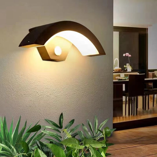 Motion Sensor Outdoor Wall Light