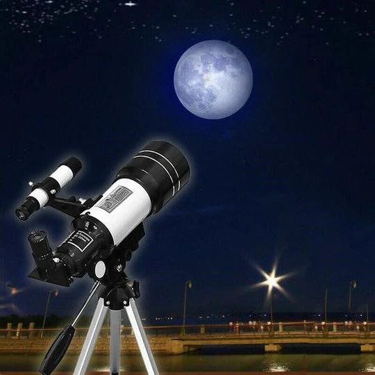 Astronomical Telescope with Tripod