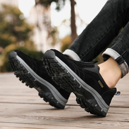 Men’s Slip-On Outdoor Hiking Shoes