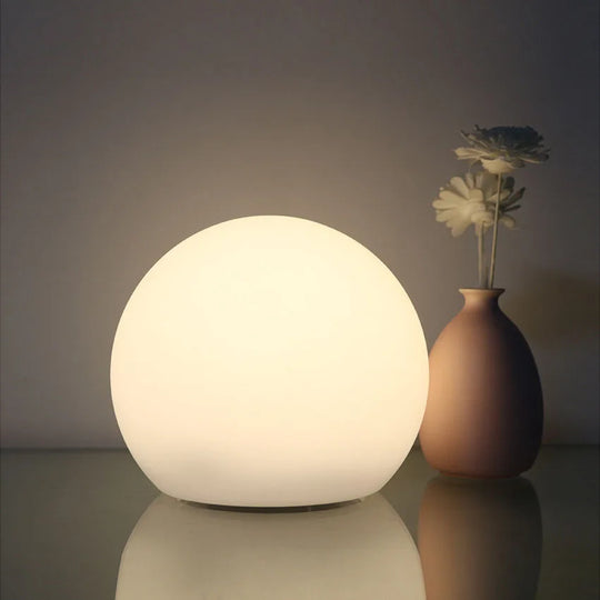 Wireless LED Table Lamp with 16 Colors for Atmospheric Lighting