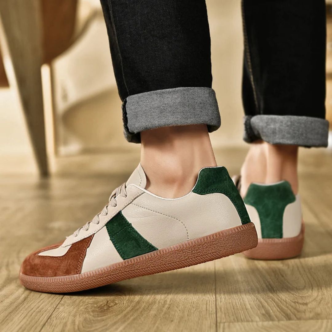 Casual Low Top Sneakers