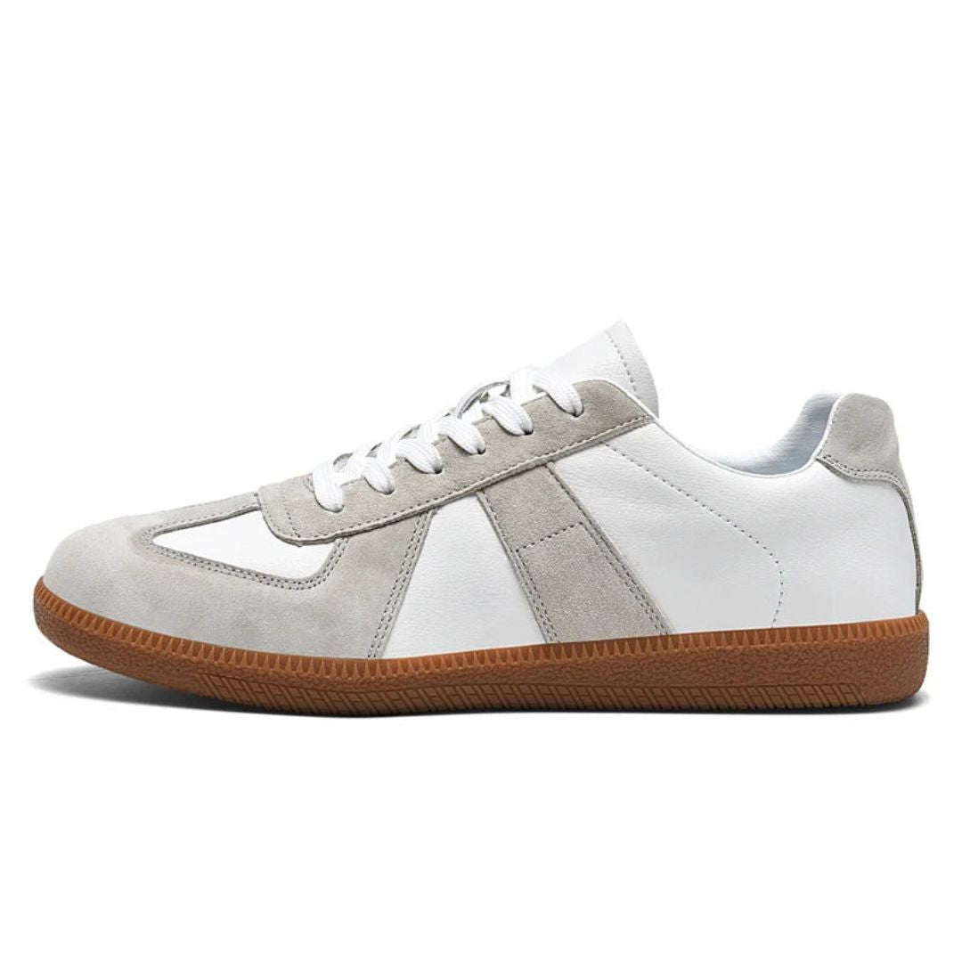 Casual Low Top Sneakers
