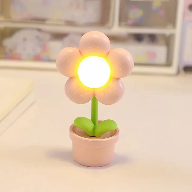 Flower Table Lamp - Small Floral Design for Soft Ambient Lighting