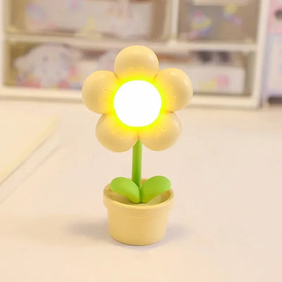 Flower Table Lamp - Small Floral Design for Soft Ambient Lighting