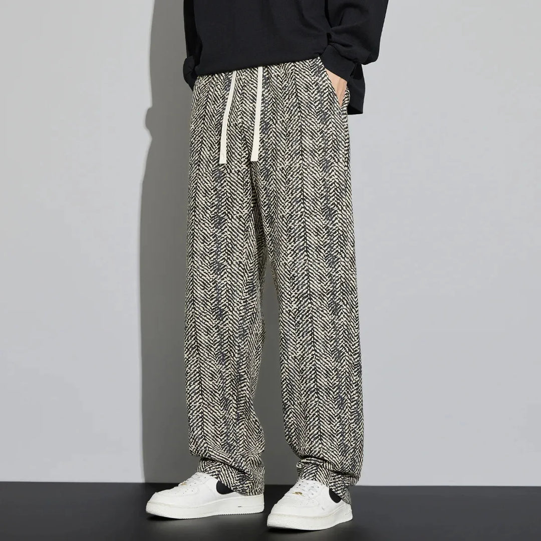 Men’s Relaxed Fit Trousers