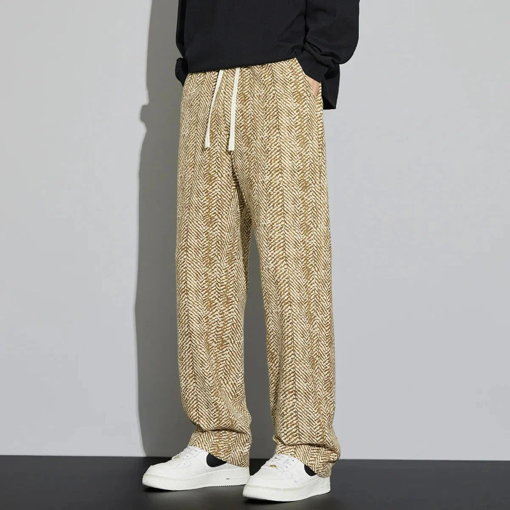 Men’s Relaxed Fit Trousers