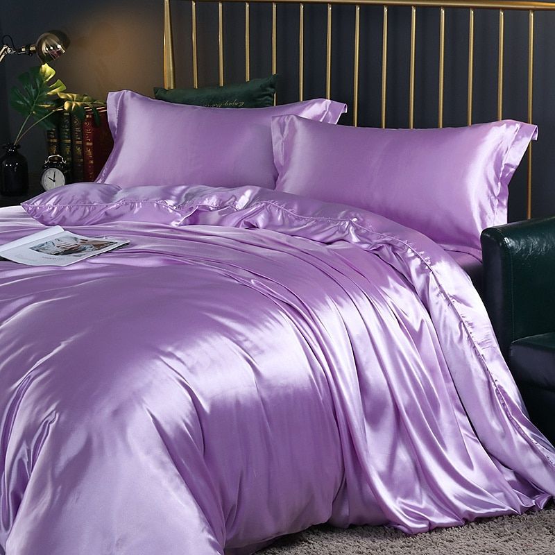 4-Piece Premium Silk Bedding Set for Elegant Comfort