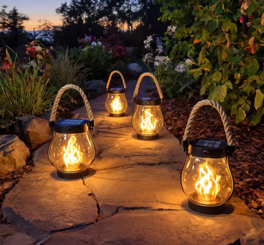 Outdoor Solar Flame Light