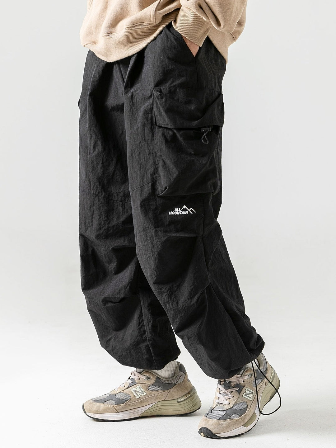 Men’s Water-Repellent Cargo Trousers