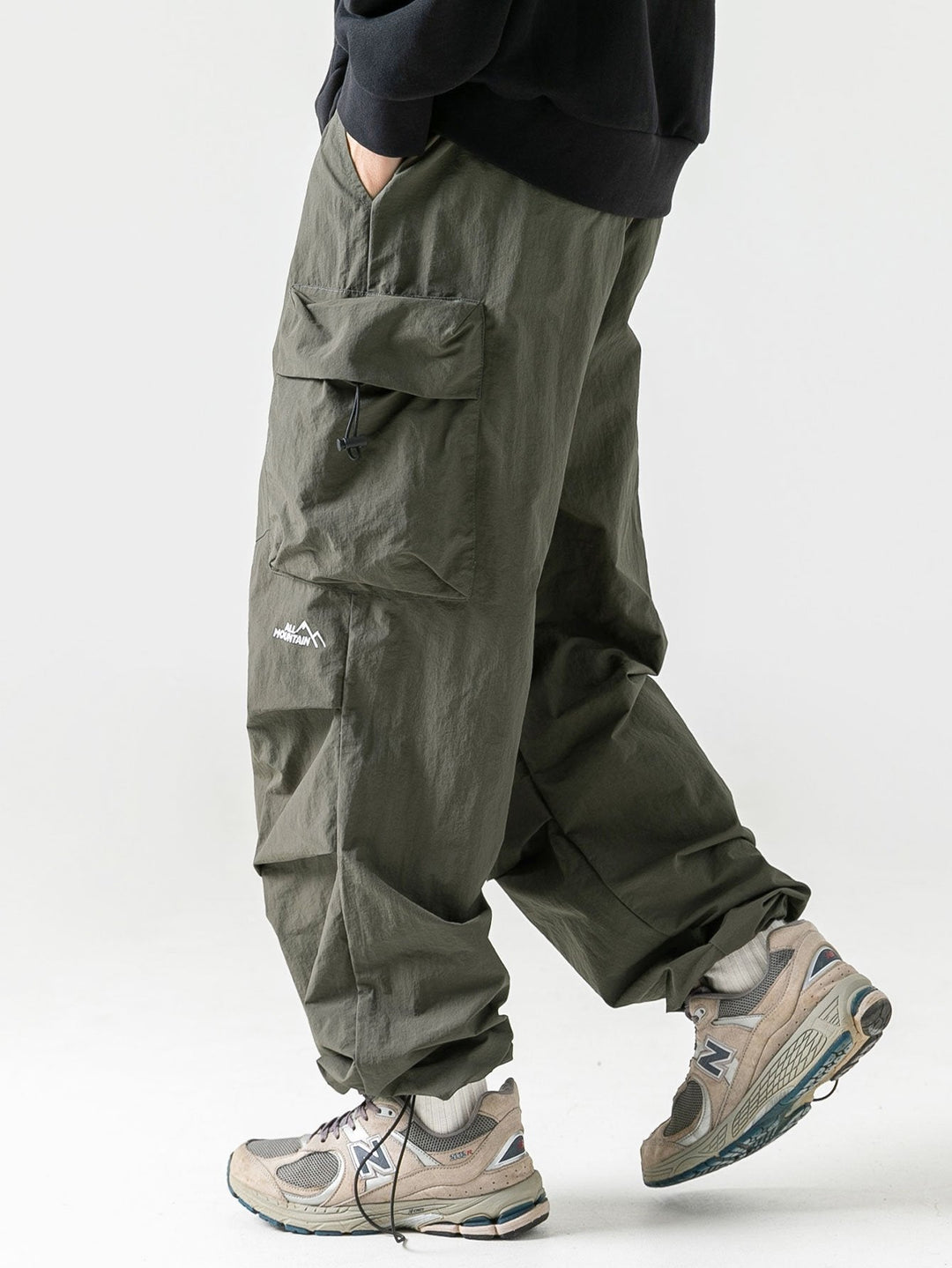 Men’s Water-Repellent Cargo Trousers