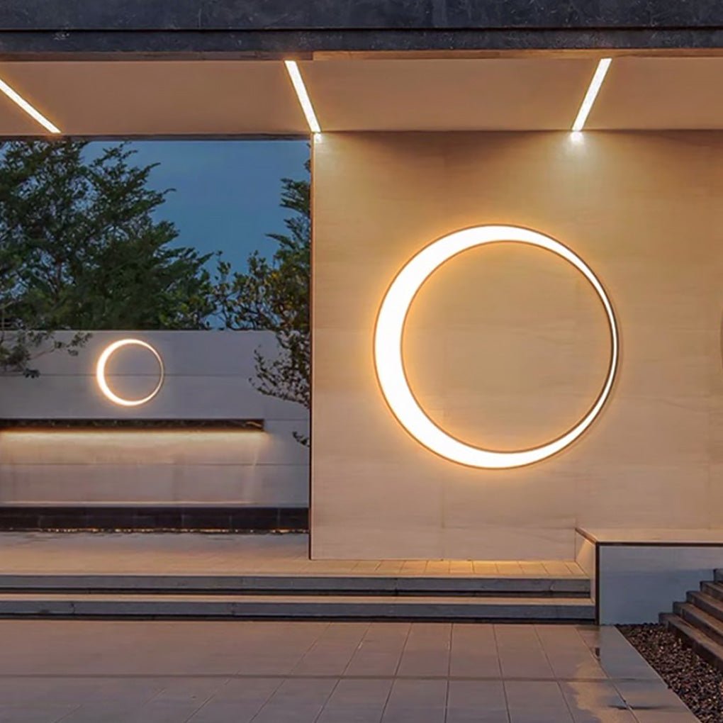 Circular Moon Wall Lamp