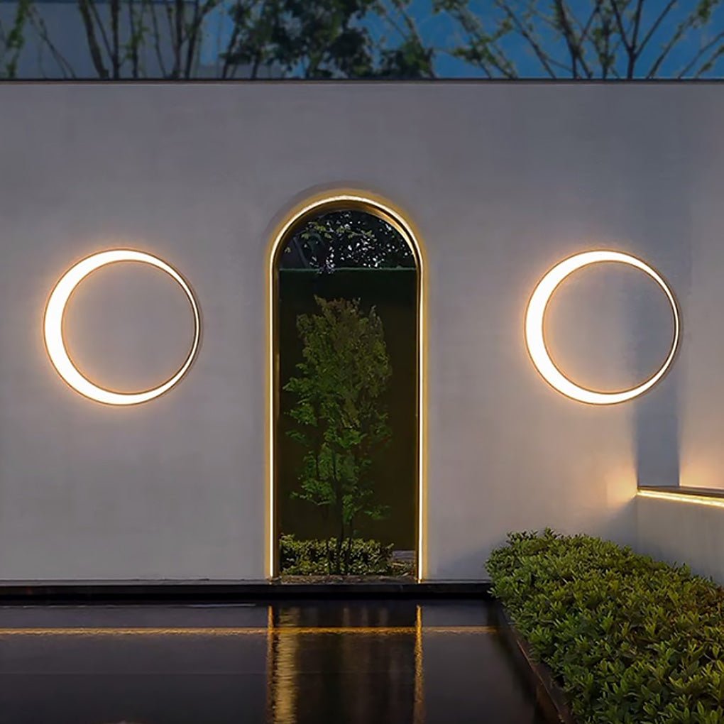 Circular Moon Wall Lamp