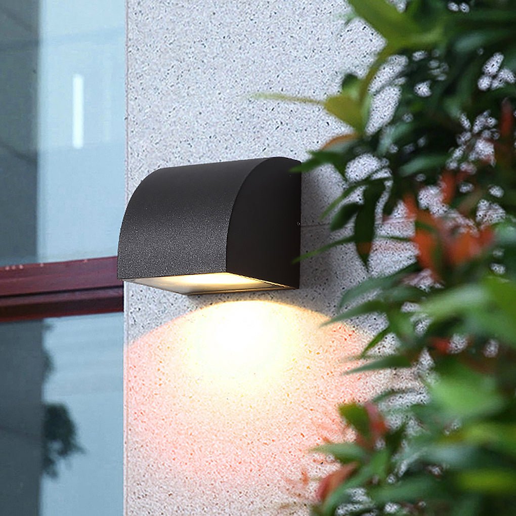 Waterproof Geometric Shaped Nordic Outdoor Wall Light