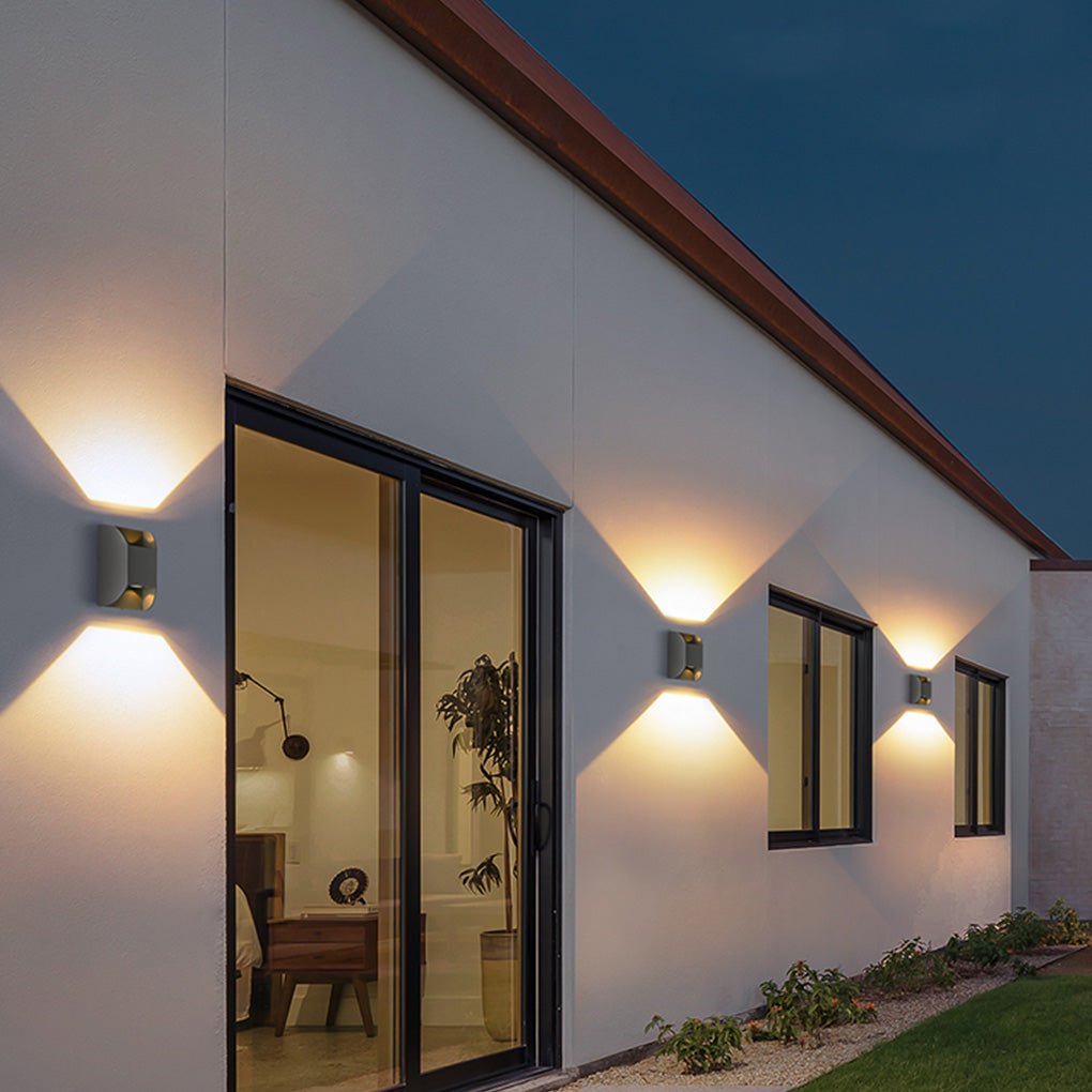 Outdoor Waterproof LED Wall Light for Villa, Foyer, Garden, and Balcony