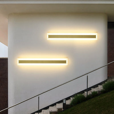 Minimalist Rust-proof Outdoor Strip Wall Sconce