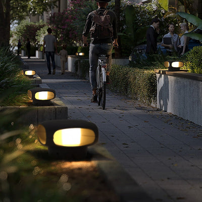 Square LED Waterproof Outdoor Wall Lights for Garden and Fence Posts