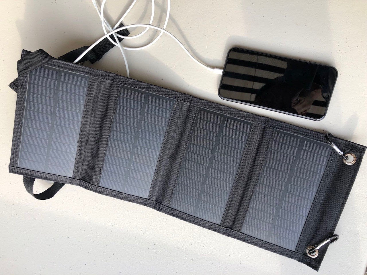 FOLDABLE SOLAR PANEL - Getitt